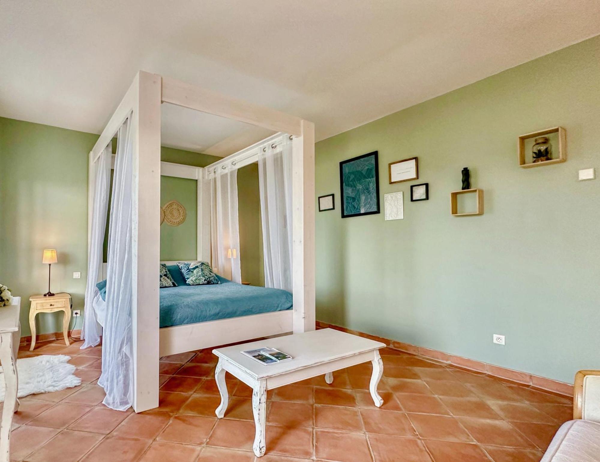 르뷔그 Maison Olea B&B 외부 사진